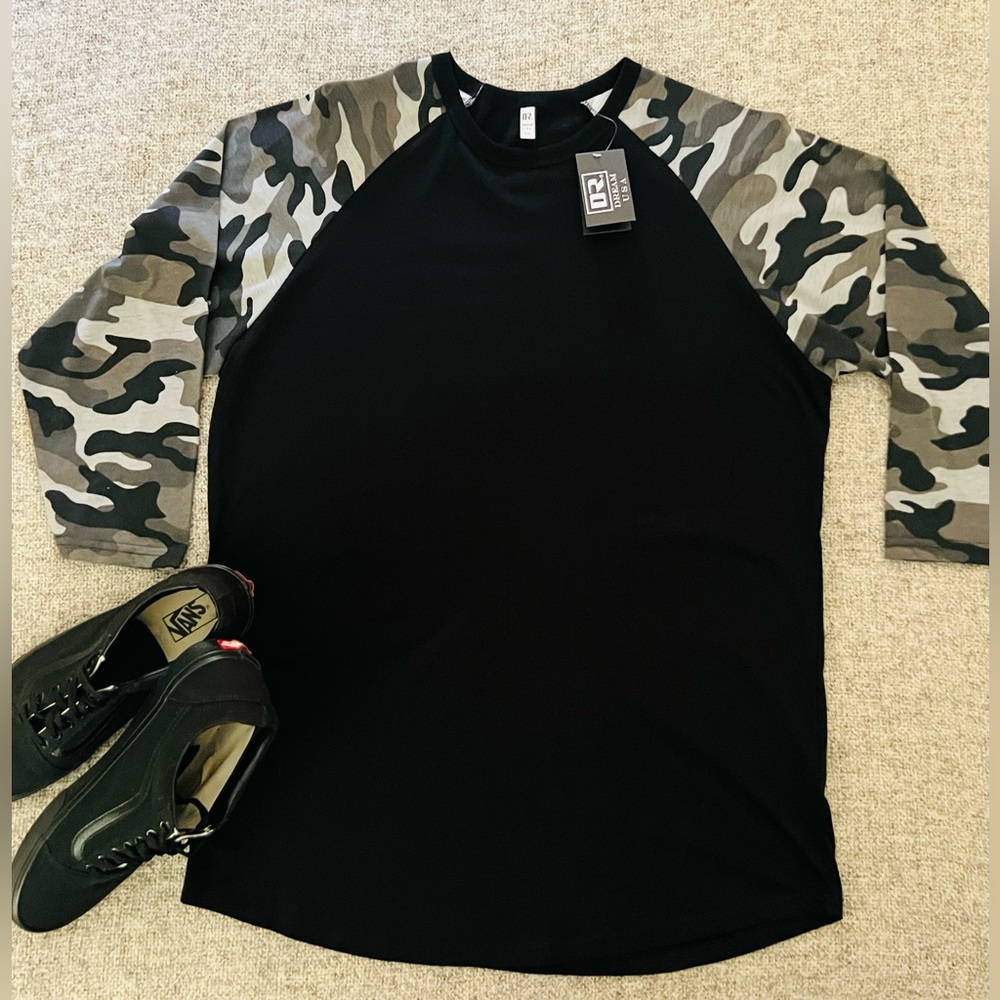 Dream USA New TShirt - 3/4 Sleeves - Men’s Size 2XL - Black with Camo Sleeves